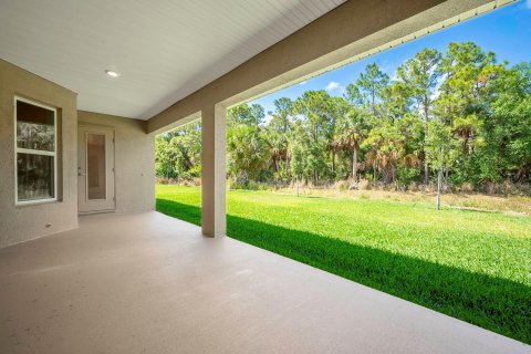 House in Port St. Lucie, Florida 4 bedrooms, 233 sq.m. № 2086984 - photo 20