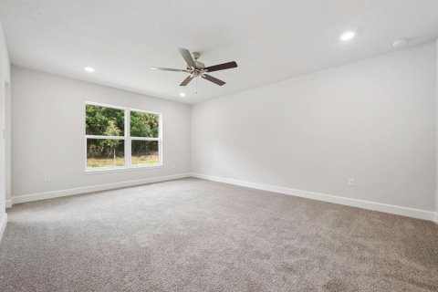 House in Port St. Lucie, Florida 4 bedrooms, 233 sq.m. № 2086984 - photo 12