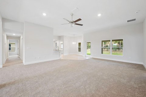 House in Port St. Lucie, Florida 4 bedrooms, 233 sq.m. № 2086984 - photo 9