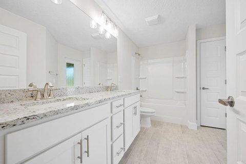 House in Port St. Lucie, Florida 4 bedrooms, 233 sq.m. № 2086984 - photo 14