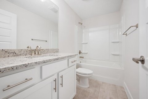 House in Port St. Lucie, Florida 4 bedrooms, 233 sq.m. № 2086984 - photo 15