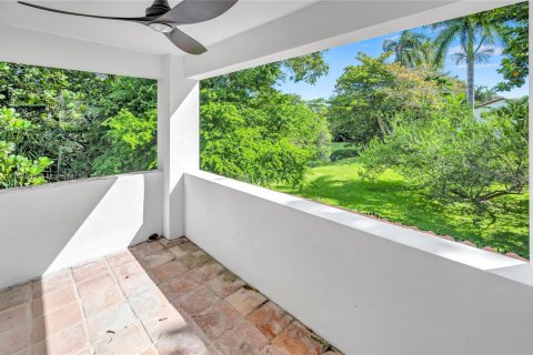 House in South Miami, Florida 3 bedrooms, 257.15 sq.m. № 1860656 - photo 23