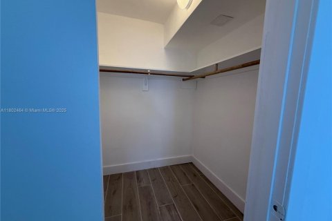 Снять в аренду кондоминиум в Авентура, Флорида 1 спальня, 71.35м2, № 1958029 - фото 11