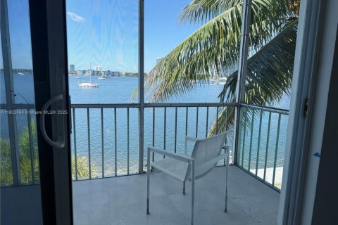 Снять в аренду кондоминиум в Авентура, Флорида 1 спальня, 71.35м2, № 1958029 - фото 15