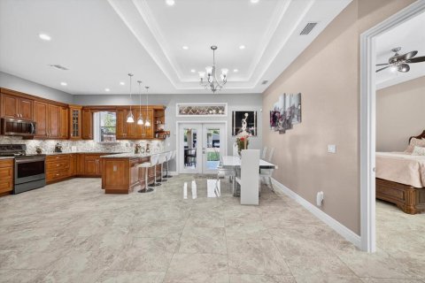 Casa en venta en Tampa, Florida, 3 dormitorios, 190.26 m2 № 2233055 - foto 25