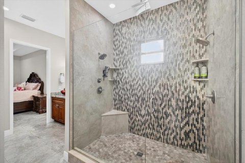 Casa en venta en Tampa, Florida, 3 dormitorios, 190.26 m2 № 2233055 - foto 28