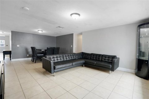 Casa en venta en New Port Richey, Florida, 4 dormitorios, 221.94 m2 № 1364670 - foto 4