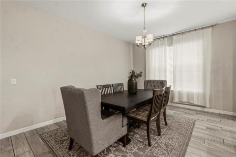 Villa ou maison à vendre à Davenport, Floride: 4 chambres, 224.82 m2 № 2149410 - photo 8