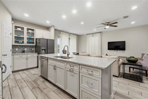 Villa ou maison à vendre à Davenport, Floride: 4 chambres, 224.82 m2 № 2149410 - photo 15
