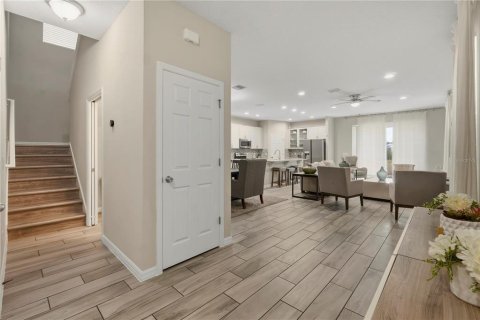 Villa ou maison à vendre à Davenport, Floride: 4 chambres, 224.82 m2 № 2149410 - photo 4