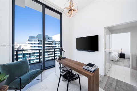 Condominio en venta en Miami, Florida, 4 dormitorios, 186.73 m2 № 2008941 - foto 24