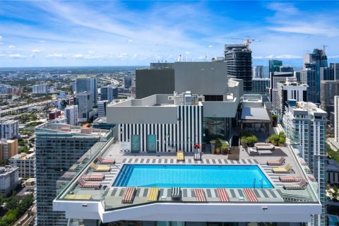 Condominio en venta en Miami, Florida, 4 dormitorios, 186.73 m2 № 2008941 - foto 13