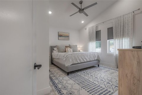 Villa ou maison à vendre à Tampa, Floride: 3 chambres, 132.66 m2 № 1825247 - photo 18