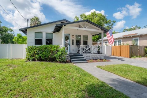 Villa ou maison à vendre à Tampa, Floride: 3 chambres, 132.66 m2 № 1825247 - photo 29