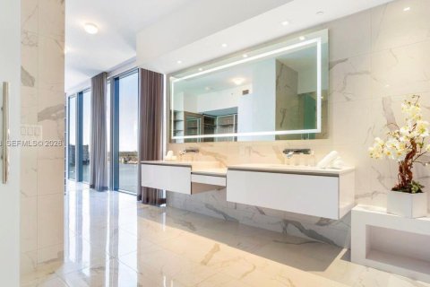 Купить кондоминиум в Авентура, Флорида 4 спальни, 359.25м2, № 2049680 - фото 7