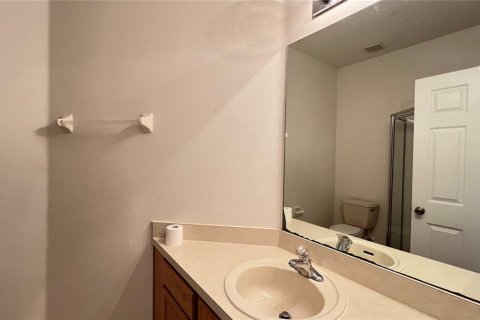 House in Clermont, Florida 4 bedrooms, 180.42 sq.m. № 2207896 - photo 22