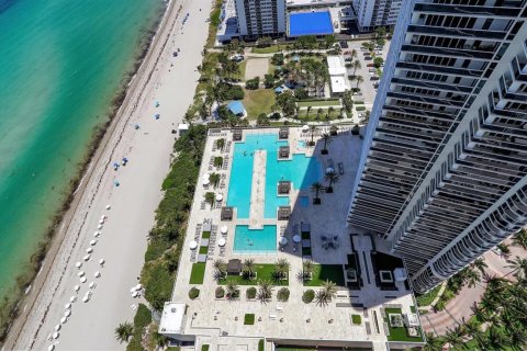 Copropriété à louer à Hallandale Beach, Floride: 3 chambres, 161 m2 № 2386831 - photo 27