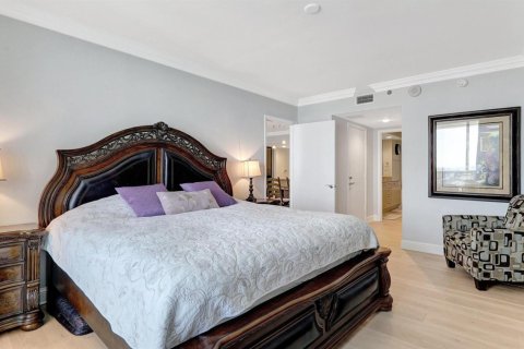 Copropriété à louer à Hallandale Beach, Floride: 3 chambres, 161 m2 № 2386831 - photo 17