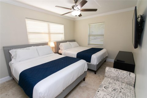 Снять в аренду виллу или дом в Дания-Бич, Флорида 5 спален, 185.8м2, № 1980587 - фото 15