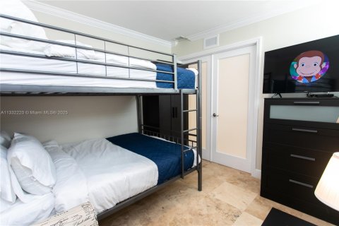 Снять в аренду виллу или дом в Дания-Бич, Флорида 5 спален, 185.8м2, № 1980587 - фото 28