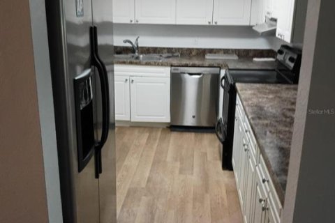 Copropriété à louer à Orlando, Floride: 2 chambres, 84.08 m2 № 2419973 - photo 8