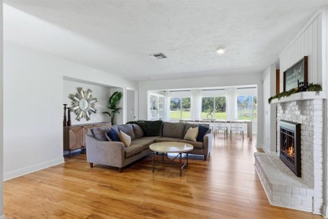 Villa ou maison à vendre à Sarasota, Floride: 3 chambres, 196.95 m2 № 2222896 - photo 17