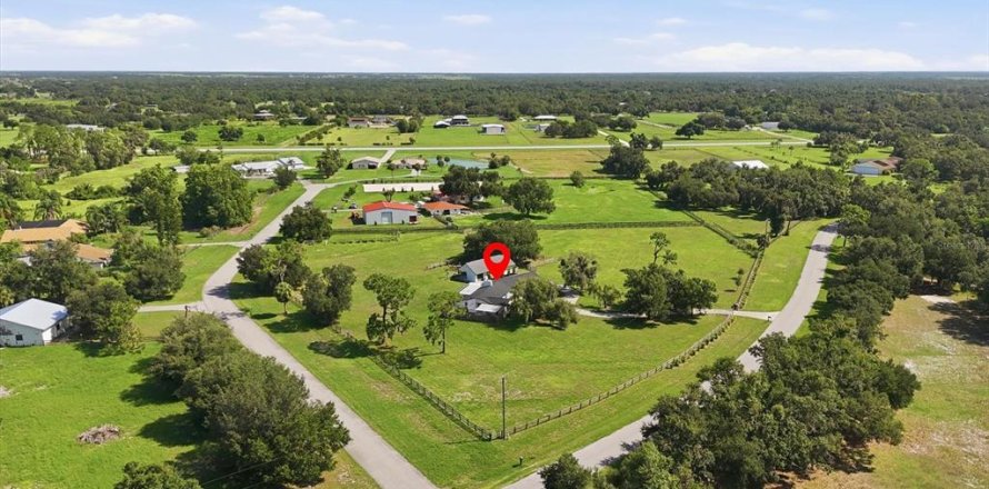 Villa ou maison à Sarasota, Floride 3 chambres, 196.95 m2 № 2222896