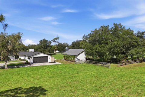 Villa ou maison à vendre à Sarasota, Floride: 3 chambres, 196.95 m2 № 2222896 - photo 10