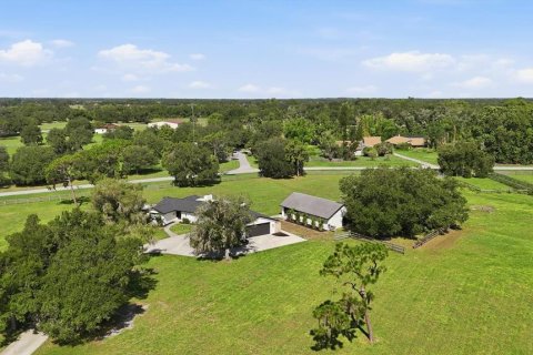 Villa ou maison à vendre à Sarasota, Floride: 3 chambres, 196.95 m2 № 2222896 - photo 9