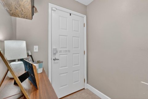 Copropriété à vendre à Welaka, Floride: 2 chambres, 108.51 m2 № 2142463 - photo 6