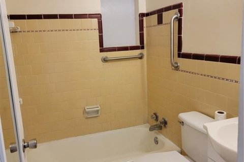 Купить коммерческую недвижимость в Лейкленд, Флорида 6 спален, 234.95м2, № 2208179 - фото 20