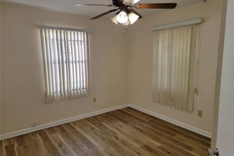 Купить коммерческую недвижимость в Лейкленд, Флорида 6 спален, 234.95м2, № 2208179 - фото 17