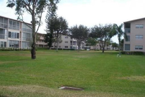 Copropriété à vendre à Boca Raton, Floride: 1 chambre, 55.83 m2 № 2021550 - photo 3