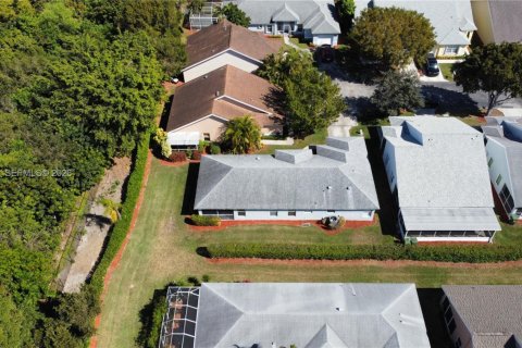 Casa en venta en Homestead, Florida, 3 dormitorios, 143.35 m2 № 2029875 - foto 30