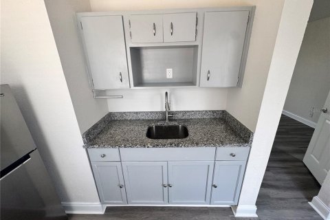 Apartamento en alquiler en Daytona Beach Shores, Florida, 41.81 m2 № 1901143 - foto 9