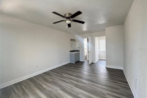Apartamento en alquiler en Daytona Beach Shores, Florida, 41.81 m2 № 1901143 - foto 3