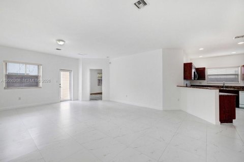 Villa ou maison à louer à Homestead, Floride: 3 chambres, 154.68 m2 № 2388041 - photo 9