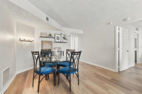 Condo in Clearwater, Florida, 1 bedroom  № 2386196 - photo 26