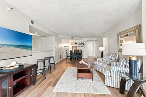 Condo in Clearwater, Florida, 1 bedroom  № 2386196 - photo 17