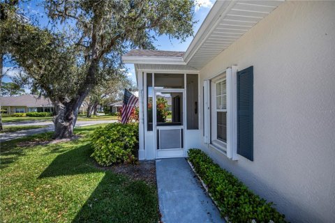 House in Port Charlotte, Florida 2 bedrooms, 126.72 sq.m. № 1517256 - photo 11