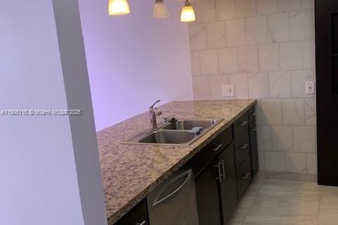 Condominio en alquiler en Aventura, Florida, 1 dormitorio, 96.43 m2 № 2012282 - foto 8