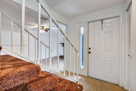 Townhouse in Palm Beach Gardens, Florida 2 bedrooms, 107.49 sq.m. № 2008242 - photo 17