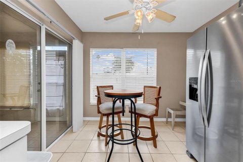 Villa ou maison à vendre à Punta Gorda, Floride: 2 chambres, 128.39 m2 № 2237318 - photo 9