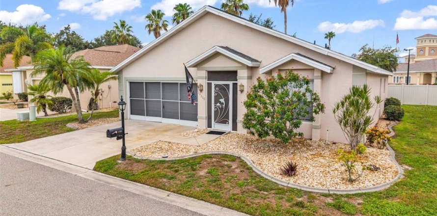 Villa ou maison à Punta Gorda, Floride 2 chambres, 128.39 m2 № 2237318
