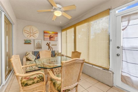 Villa ou maison à vendre à Punta Gorda, Floride: 2 chambres, 128.39 m2 № 2237318 - photo 19