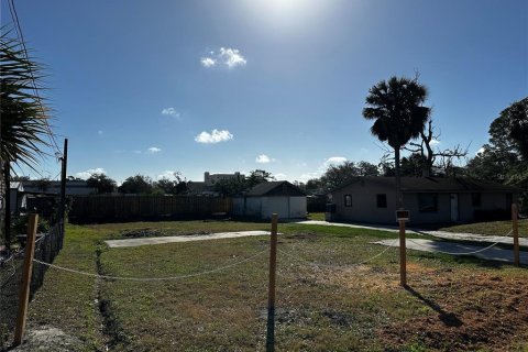 Land in New Port Richey, Florida № 2228010 - photo 3