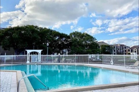 Condo in Orlando, Florida, 1 bedroom  № 1670718 - photo 18