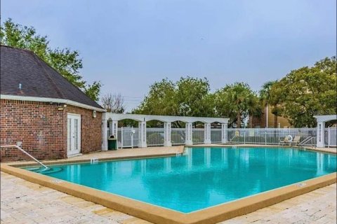 Condo in Orlando, Florida, 1 bedroom  № 1670718 - photo 19