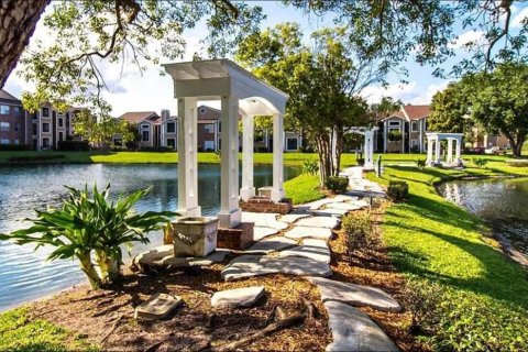 Condo in Orlando, Florida, 1 bedroom  № 1670718 - photo 2