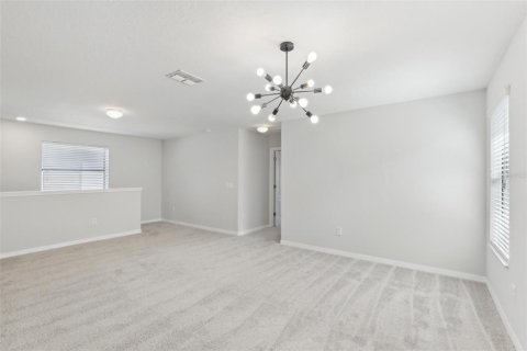 House in Brandon, Florida 4 bedrooms, 243.87 sq.m. № 1737467 - photo 29